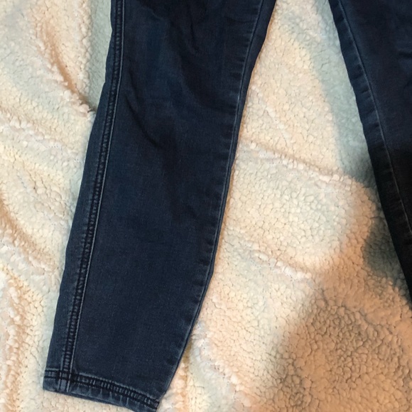 Free People High Waisted Jeans - Picture 2 of 6